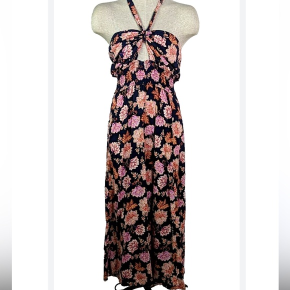 Floral Halter Maxi Dress - Picture 2 of 6